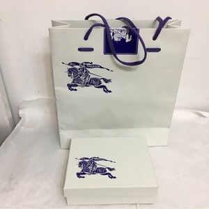 Burberry London wallet Gift box and paper shopping bag . Band New